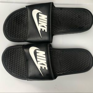 Nike slides
